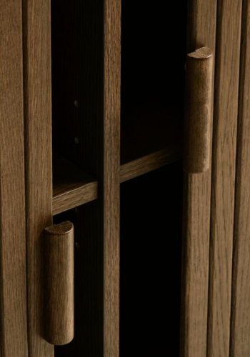 Cavo sknk, m. 2 skydelger og 2 hylder - rgfarvet egetr (160x45)