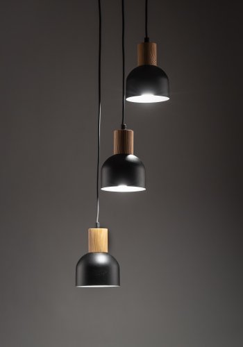 TK Cairo loftlampe, m. 3 skrme - natur tr og sort metal