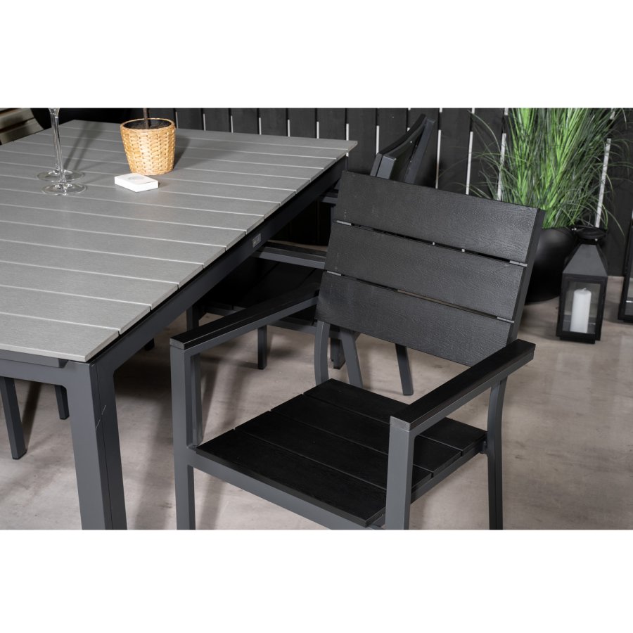 VENTURE DESIGN Levels havest m. bord m. udtrk og 4 stole m. armln - gr/sort aintwood og sort alu