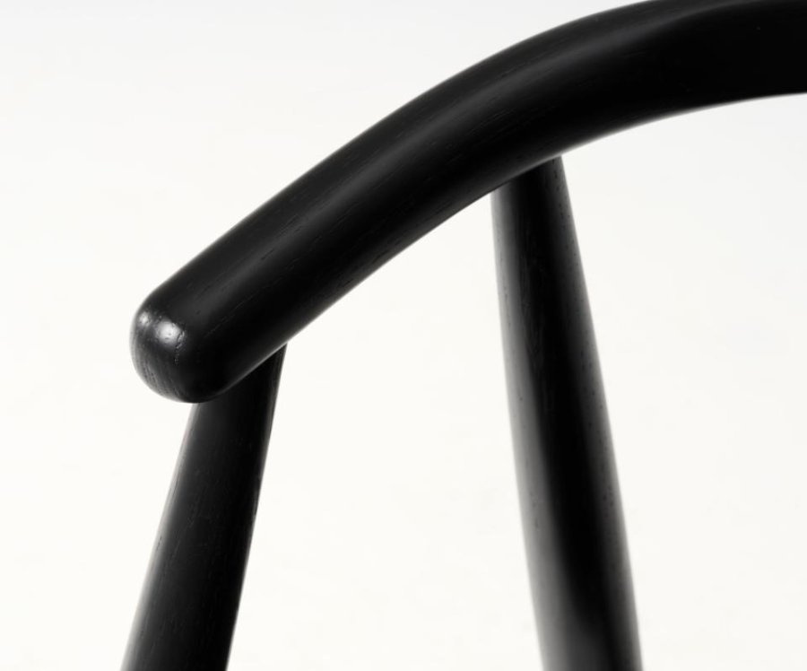 Relate spisebordsstol, m. armln - sort papirsnor og sort eg