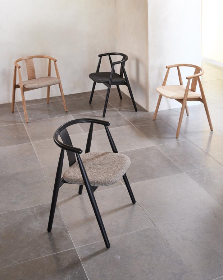 Relate spisebordsstol, m. armln - sort papirsnor og sort eg