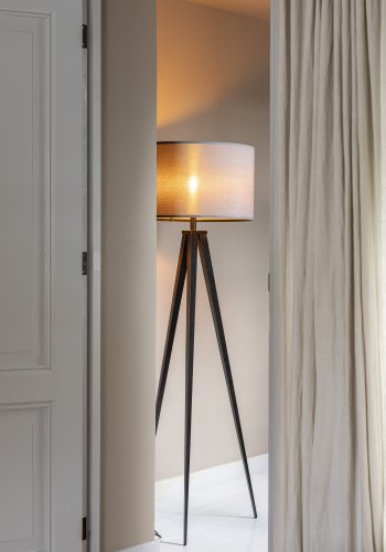 ZUIVER Tripod gulvlampe - gr og sort metal