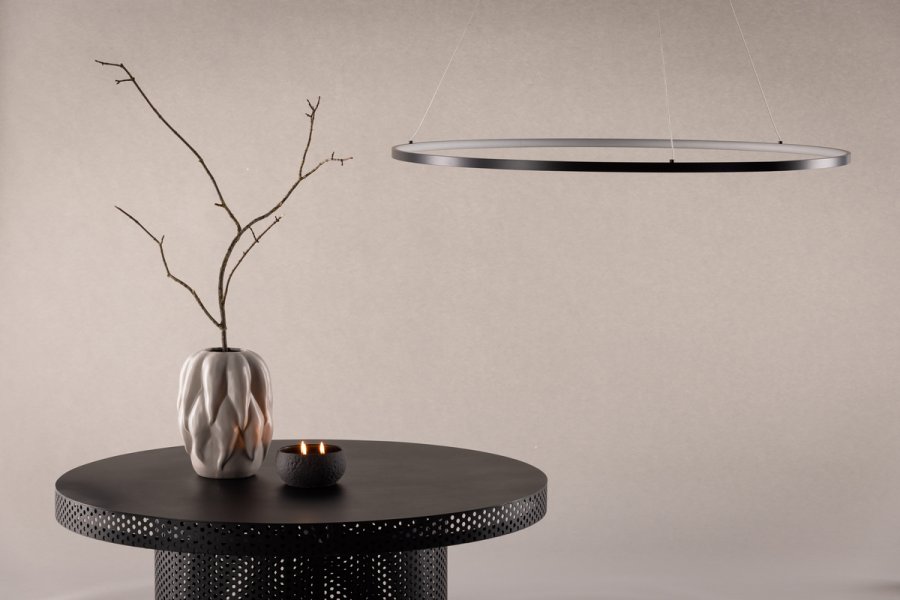 VIND COLLECTION Rödäng x Josefin Lustig loftlampe, LED - sort aluminium