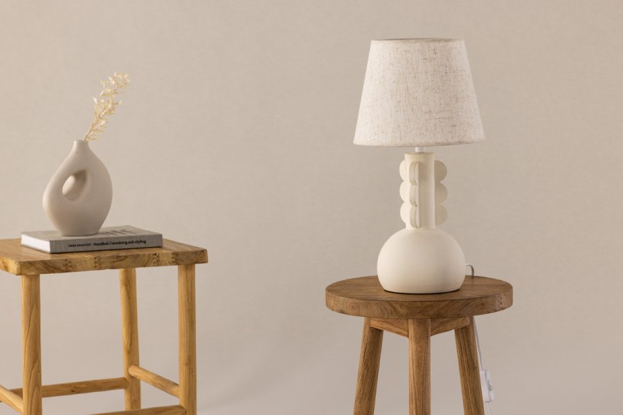 VIND COLLECTION Mellerud bordlampe - beige linned og beige beton