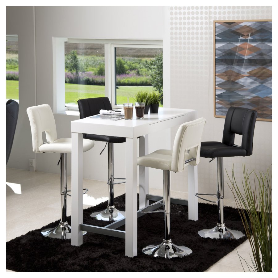 ACT NORDIC Sylvia barstol, m. rygln, fodsttte, gaspatron TÜV og trompetfod - hvid PU og krom metal 