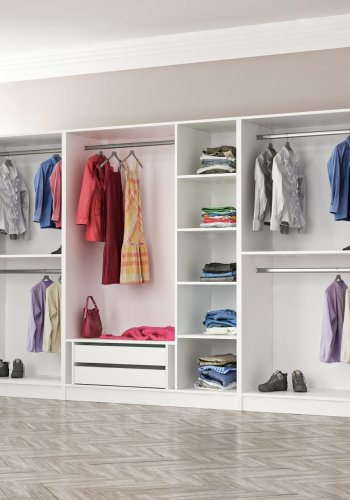 FUNZI LIVING Kalesland 2453 garderobeskab, 7 lger, 5 bjlestnger, 2 skuffer, hylder - hvid melamin