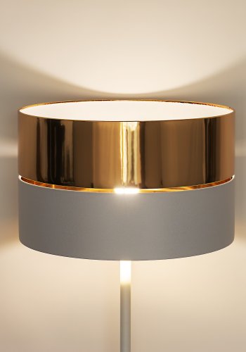 TK Hilton gulvlampe - guld metal og hvid stof