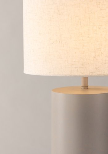 VIND COLLECTION Ume x Josefin Lustig gulvlampe - lysegr hr og gr jern