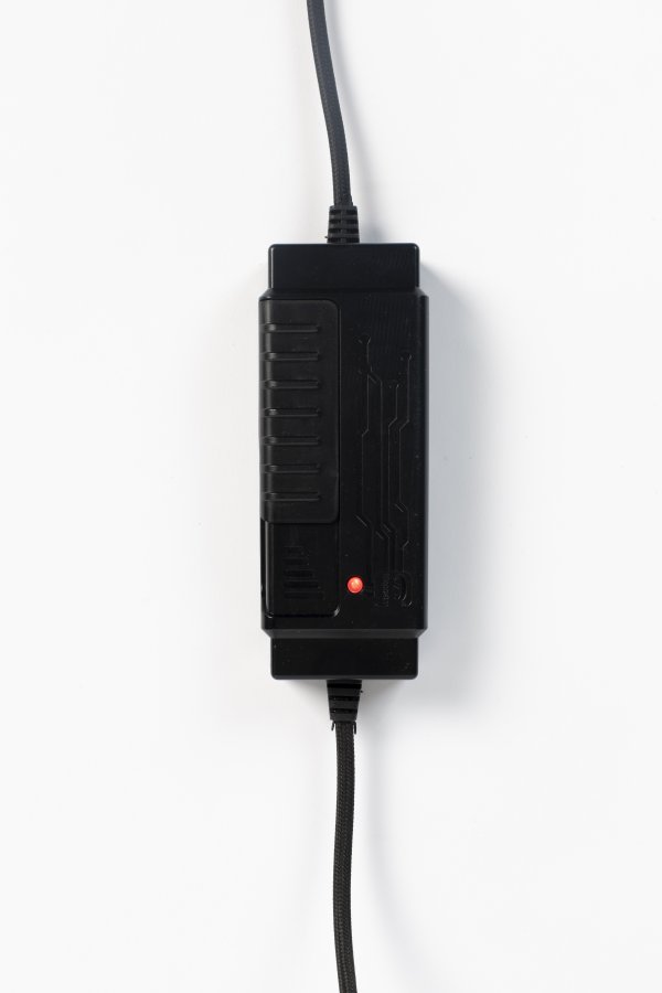 ZUIVER Float gulvlampe - glas og guld jern