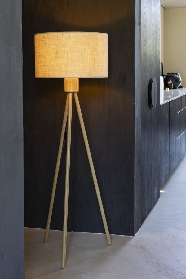 ZUIVER Fan gulvlampe - hvid og natur bambus