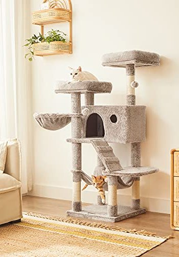 FEANDREA kradsetr, 6 niveauer, 2 platforme, 1 hule, 2 pomponer, 1 hngekje, 1 stol - lysebrun plys