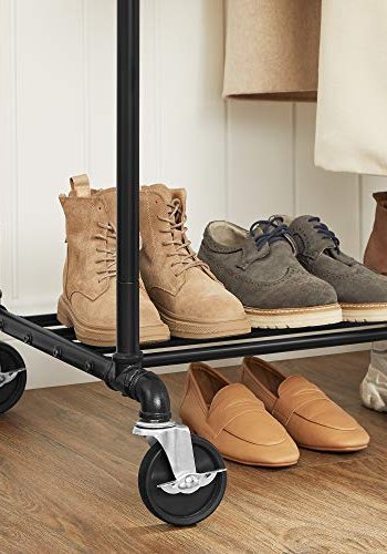 SONGMICS Industrial Pipe Tjstativ p hjul, Maksimal belastning p 110 kg, Dobbelt hngeskinne, Heavy Duty Metal med hylde, kommerciel kvalitet, Sort HSR60B