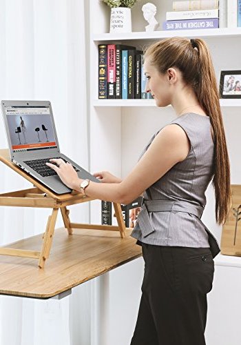 SONGMICS Laptop sengebord, foldbar, hjdejusterbar, 5 vippevinkler, lufthuller, skuffe - bambus