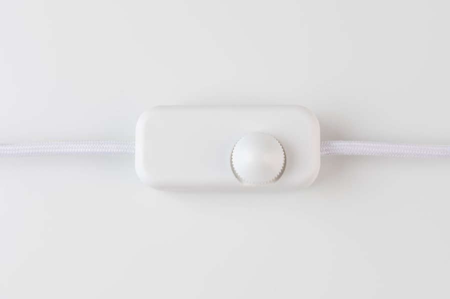 ZUIVER Pixie skrivebordslampe - hvid jern