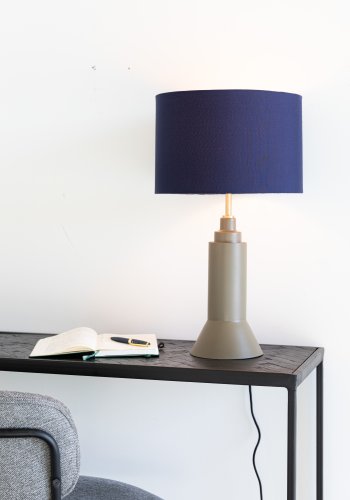 WHITE LABEL LIVING Kaja bordlampe - mrkebl skrm og jern