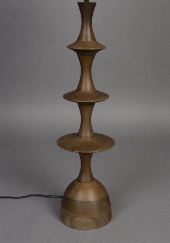 DUTCHBONE Cath bordlampe - linned og valnddefarvet mangotr