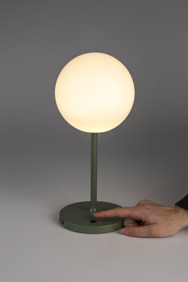 WHITE LABEL LIVING Hub bordlampe - polypropylen og grn