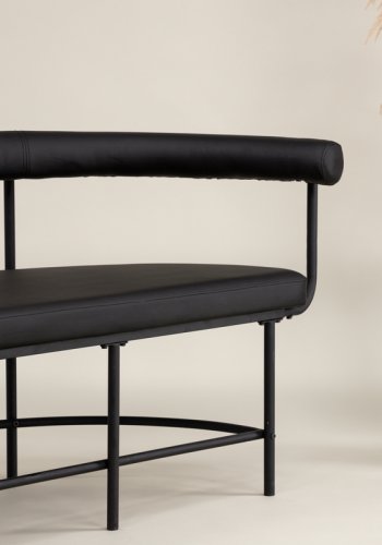 VIND COLLECTION Stallhagen x Josefin Lustig bnk, m. rygln, halvmne - sort PU og sort stl