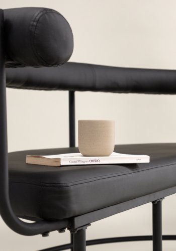 VIND COLLECTION Stallhagen x Josefin Lustig bnk, m. rygln, halvmne - sort PU og sort stl