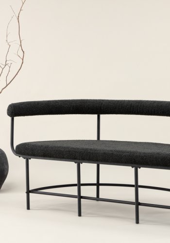 VIND COLLECTION Stallhagen x Josefin Lustig bnk, m. rygln, halvmnde - bouclé stof og sort stl