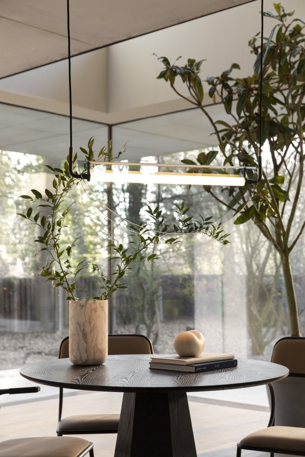 ZUIVER Rani loftlampe - rgfarvet glas og jern