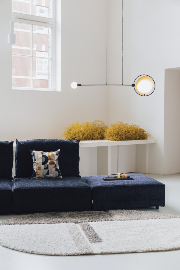 ZUIVER Sirius loftlampe - sort jern