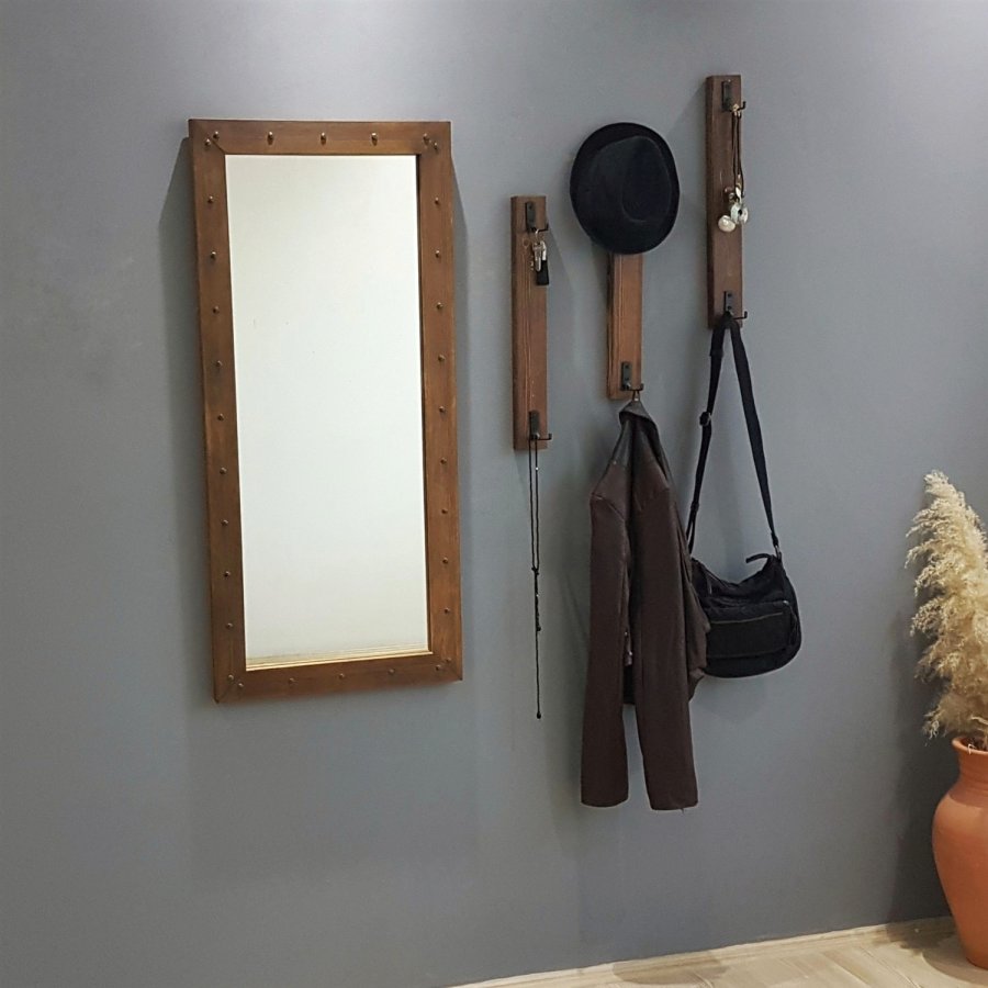 NORDVÄRK V108 entrést, m. 1 spejl, 3 knagerkker - valnddefarvet fyrretr