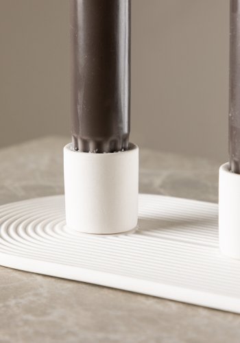 VENTURE DESIGN Dian lysestage, oval - hvid farve ler (4x24x10,5)