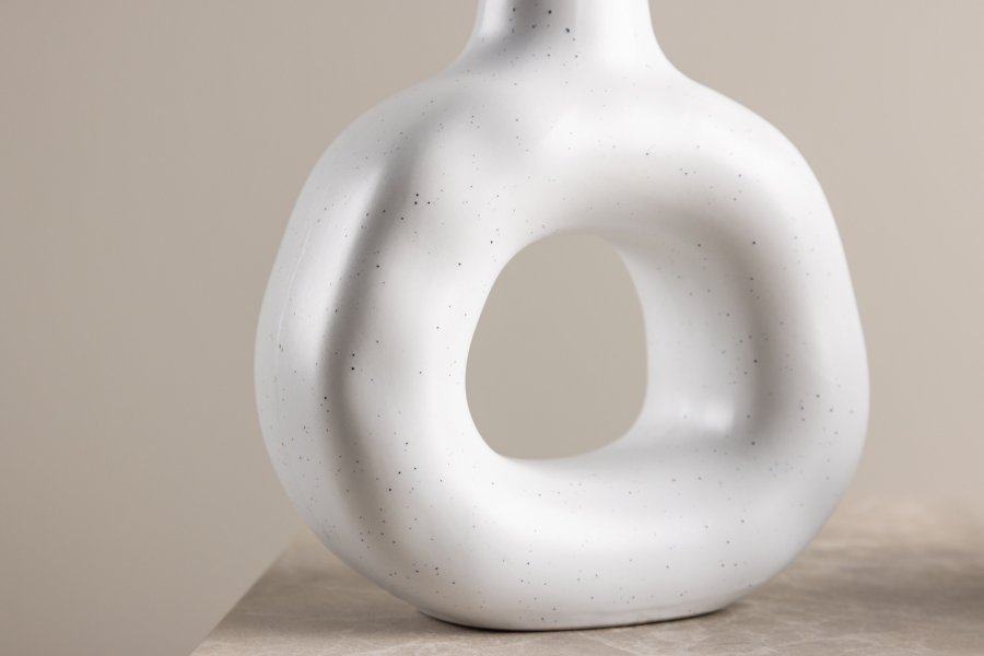 VENTURE DESIGN Judi lysestage - hvide/sorte prikker stentj (13x6x13H)