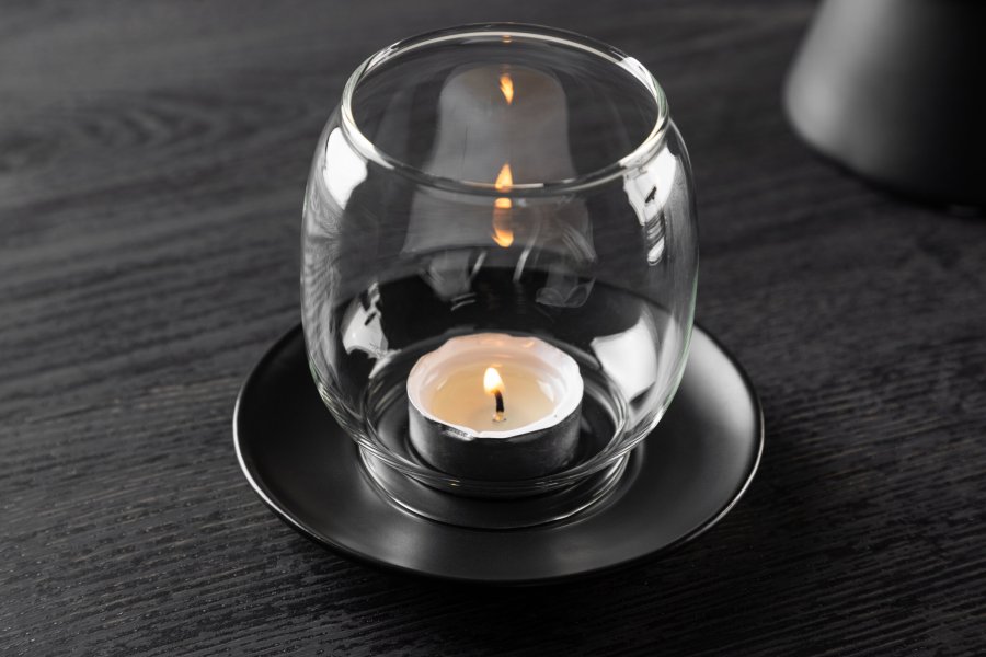 VENTURE DESIGN Archy lysestage, rund - klar glas og mat sort stentj (12xH9,5)