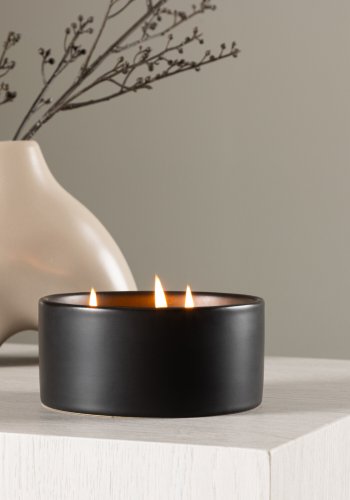 VENTURE DESIGN Douglas duftlys, rund - 25% sojavoks, 25% paraffin, sort keramik (D13xH6)
