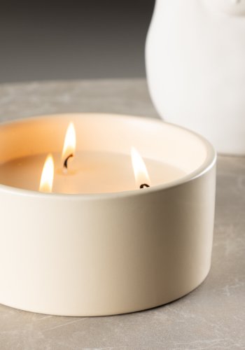 VENTURE DESIGN Douglas duftlys, rund - 25% sojavoks, 25% paraffin, beige keramik (D13xH6)