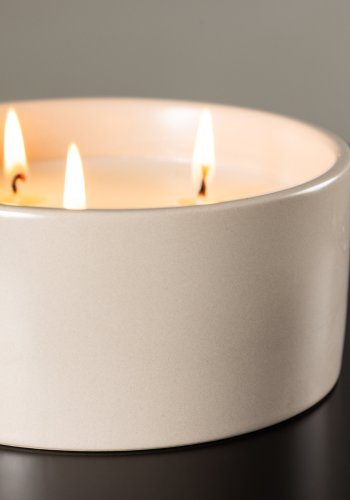 VENTURE DESIGN Douglas duftlys, rund - 25% sojavoks, 25% paraffin, beige keramik (D13xH6)