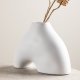 VENTURE DESIGN Kento vase - hvid stentj (21x8x15H)