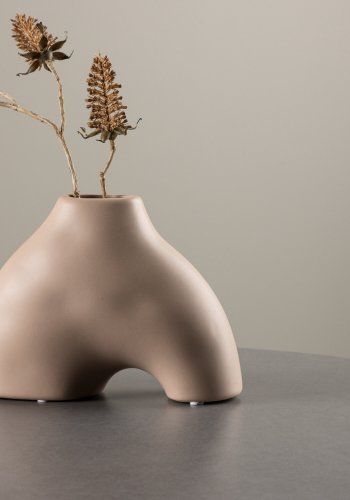 VENTURE DESIGN Kento vase - lyserd stentj (21x8x15H)