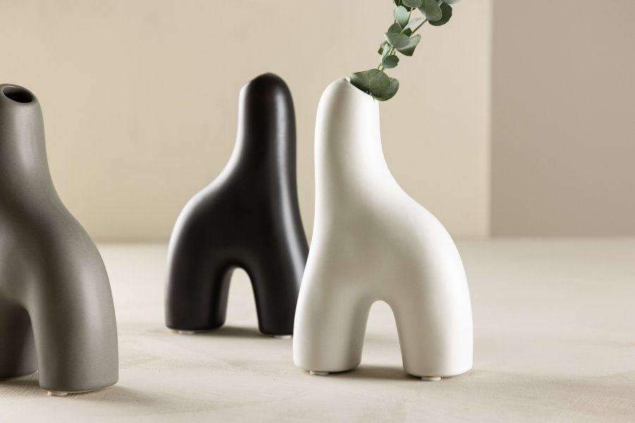 VENTURE DESIGN Aya vase - hvid stentj (9x4x16H)