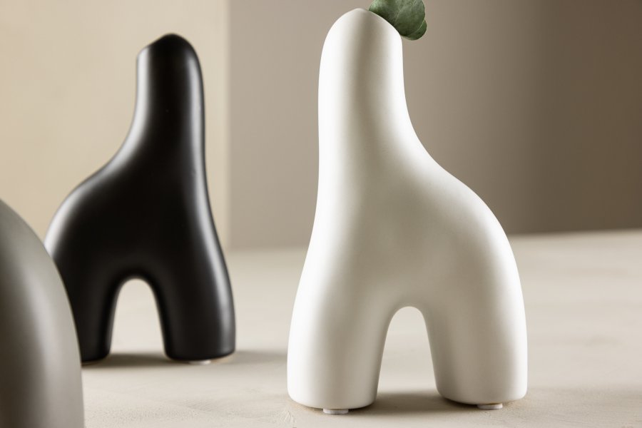 VENTURE DESIGN Aya vase - hvid stentj (9x4x16H)