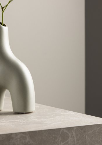 VENTURE DESIGN Aya vase - lysegr stentj (9x4x16H)