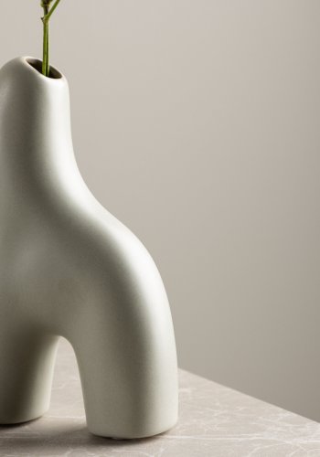 VENTURE DESIGN Aya vase - lysegr stentj (9x4x16H)