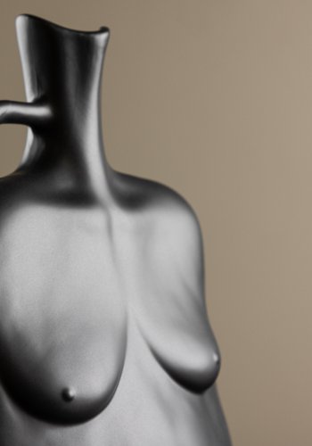 VENTURE DESIGN Conta vase - mat sort stentj (17x10x25H)