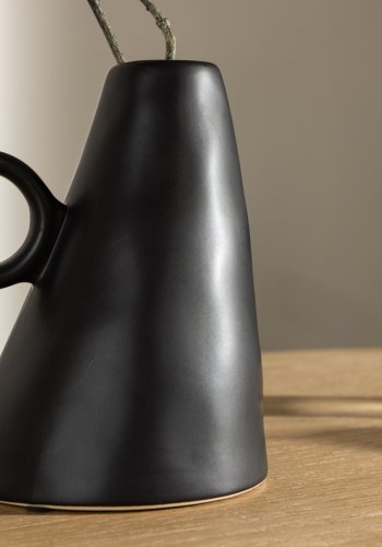 VENTURE DESIGN Ovy vase, m. 1 hank - mat sort stentj (14x13x17H)