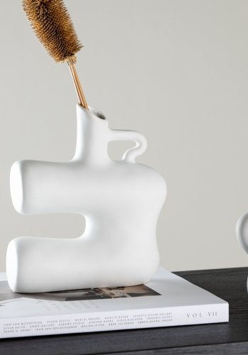 VENTURE DESIGN Dity vase, m. 1 hndtag - hvid stentj (18x7x19H)