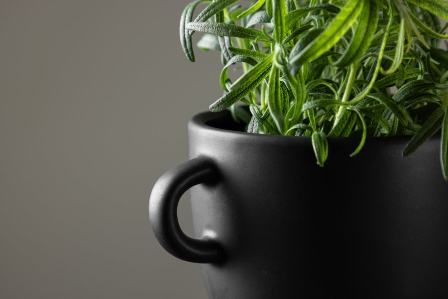 VENTURE DESIGN Cent potte, m. 2 hanke - mat sort stentj (20x14x18)