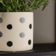 VENTURE DESIGN Sane potte, rund - hvid/sorte prikker stentj (11x11x10)