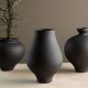 VENTURE DESIGN Rellis vase, rund - sort keramik (D10xH24xB14)