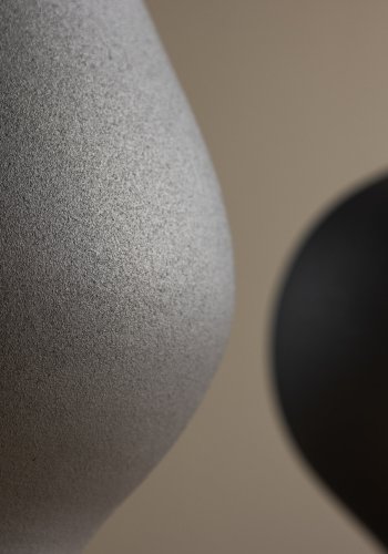 VENTURE DESIGN Rellis vase, rund - sort keramik (D10xH24xB14)