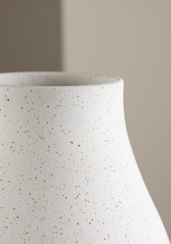 VENTURE DESIGN Rellis vase, rund - hvid/sorte prikker keramik (D10xH24xB14)