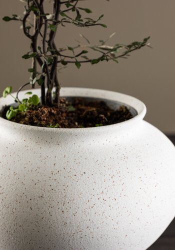 VENTURE DESIGN Rellis vase, rund - hvid/sorte prikker keramik (D11xH18xB18)