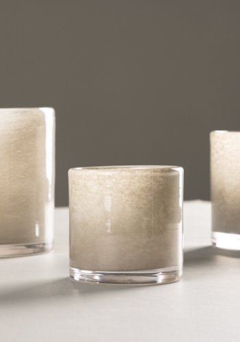 VENTURE DESIGN Glora lysestage, rund - beige glas (8x8H)