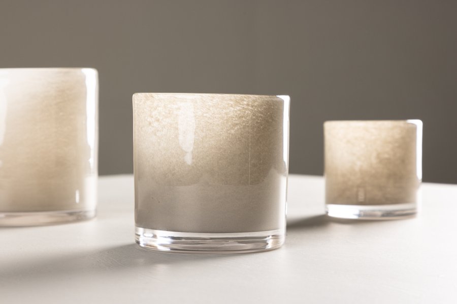 VENTURE DESIGN Glora lysestage, rund - beige glas (10x10H)